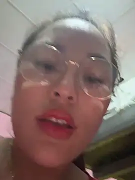 Lina-Naughty 在線直播表演