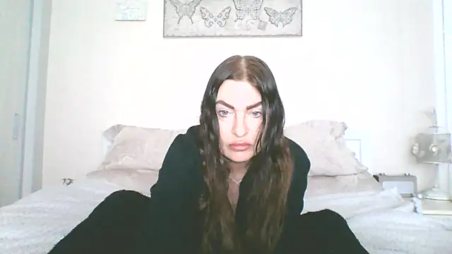 Chat +18 de EllaKent ao vivo