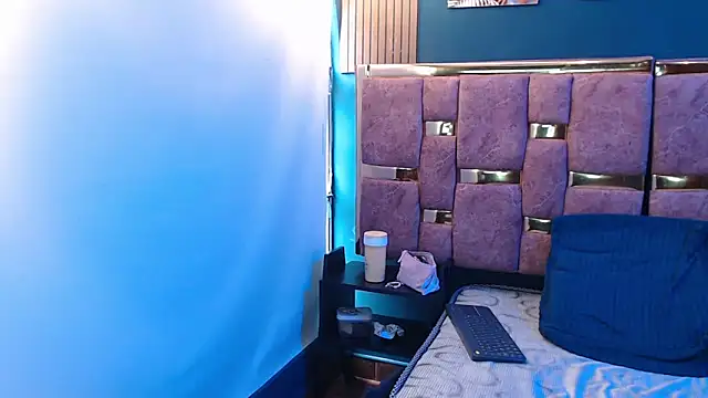 _valery34_'s Live XXX Chat