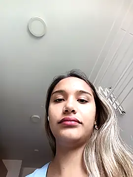 Miss_Taniac élő XXX-chatje