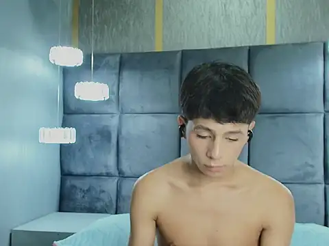 Онлайн чат XXX saintDangelo