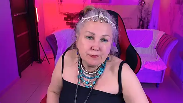 LilaMaharani Show in webcam