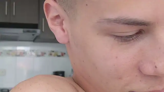 grey___27 webcam show