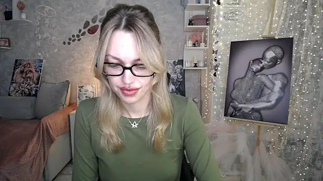 Czat XXX na żywo – NickyAdamidi