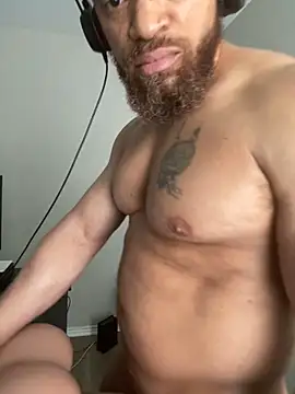 Chatroom XXX en direct de Fathero1time