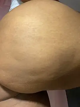 ericajohnson_ élő XXX-chatje