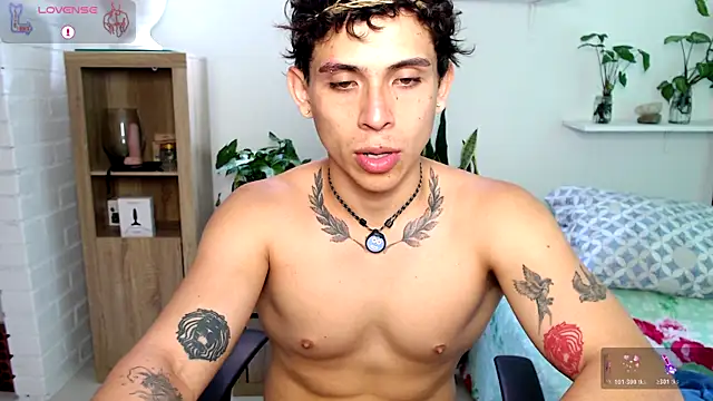 Magnuz_Col élő XXX-chatje