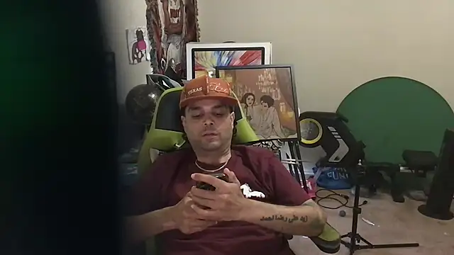 KungFuPanda001 Chat XXX in diretta