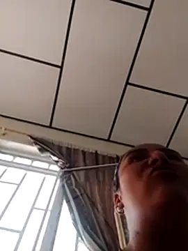 Show modela NikolPervertUnlimit na web-kameri