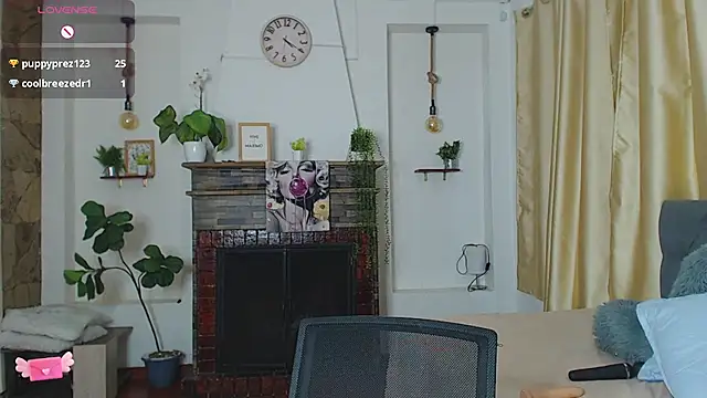 Chat XXX en directo de Emma_hassani