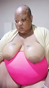 Chat XXX ao vivo de XSEXYBBW69X