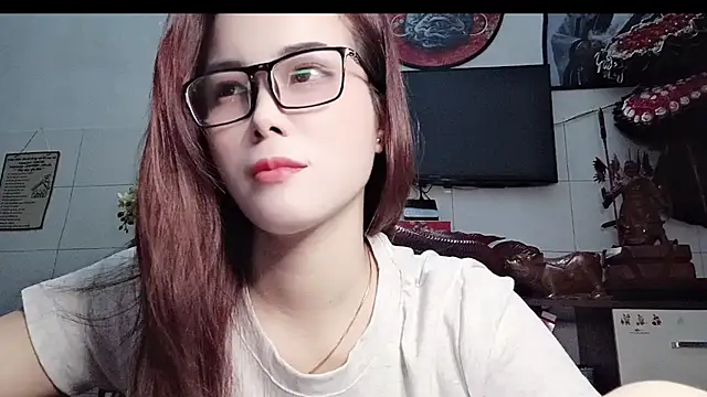 Family-Lovee Obrolan Langsung XXX