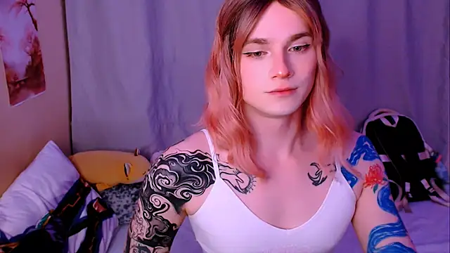 Онлайн чат XXX Alice_Hells