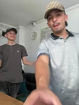 Jacobs0: διαδικτυακό σόου στην κάμερα