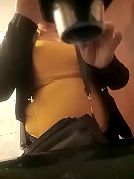 Any-77 – Live XXX-chat