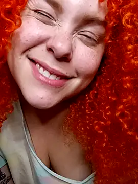 Alaska_colors7: онлайн-секс-чат