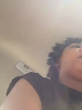 Ebony_Queeen webkamerás műsora