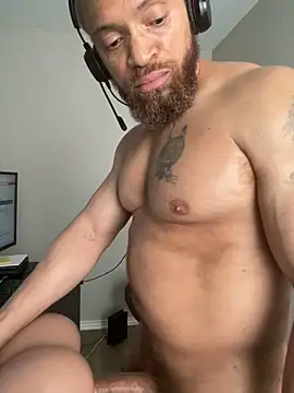 Fathero1time Chat XXX live