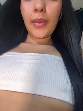 HhannachikiのライブXXXチャット