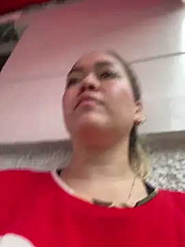 Danielavegax: онлайн-секс-чат