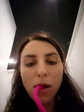 Izabella_Bella Obrolan Langsung XXX