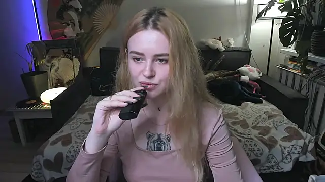 Alexa_Pirs Obrolan Langsung XXX