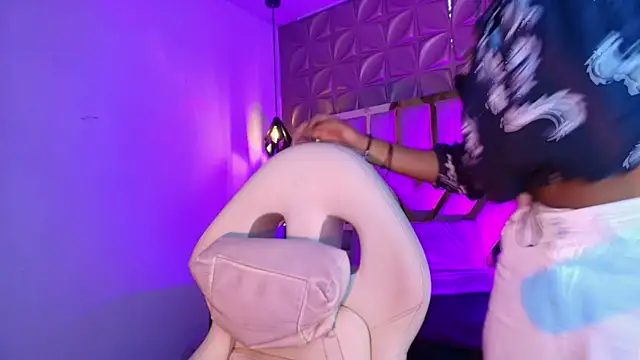 Czat XXX na żywo – Queen_perla_