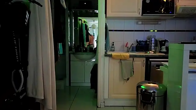 1Hugo1: απευθείας συνομιλία ΧΧΧ