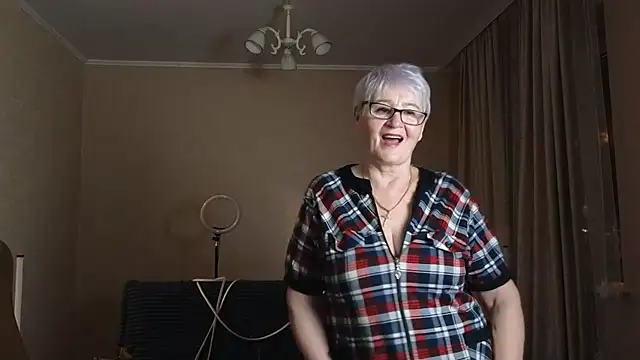 Sandra_Snowflake's Live XXX Chat