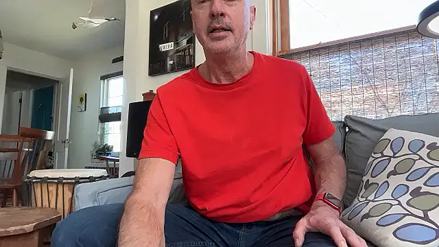 Guy__Grey 即時 XXX 聊天