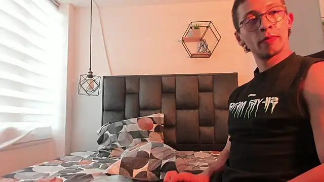 MARCO_RUSH webcam show