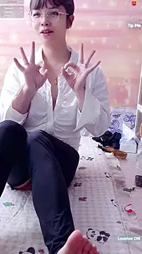 Maomilove1 live XXX chat