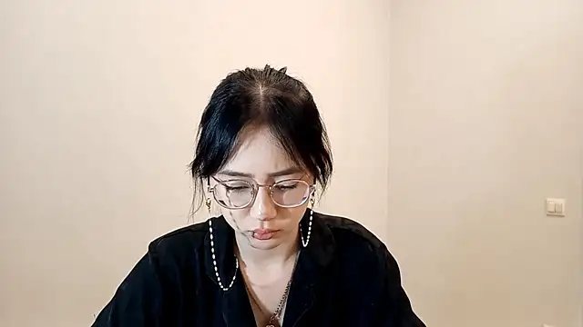 SolvedGlobe's Live XXX Chat