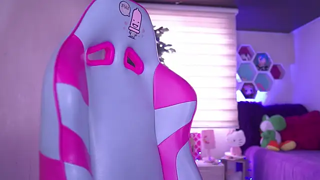 Chat +18 de Rebecah_1 ao vivo