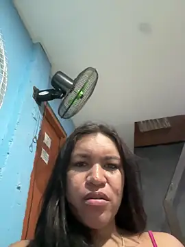 FranciaMoan 网络视讯表演