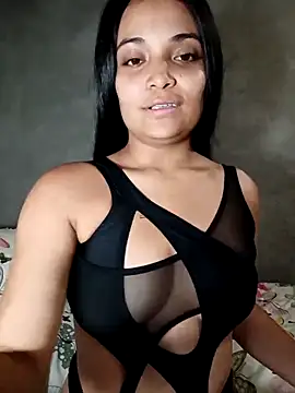 _Estrellita_ Adlı Modelin Canlı XXX Sohbeti