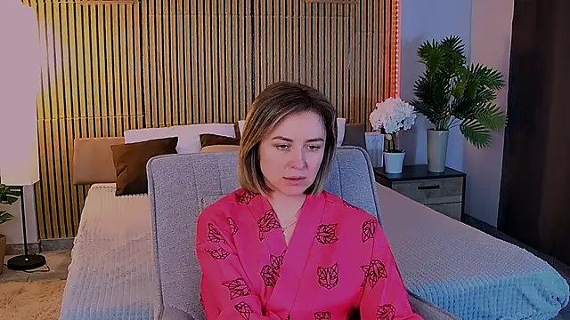 EmeraldGlow Live XXX-chat