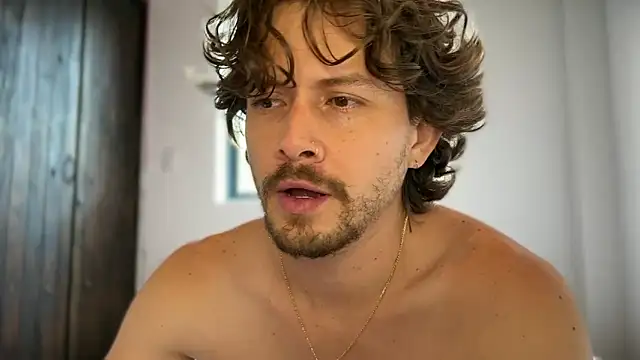 mcklister_kinky_feets: вебкам-шоу