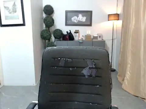 lavandermilk 网络视讯表演