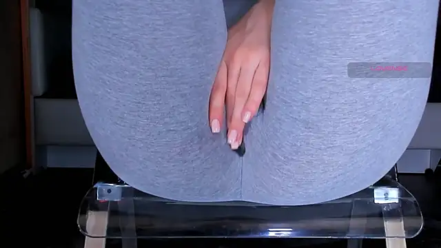 Sembang XXX Secara Langsung Cameltoe_squirt_inPants