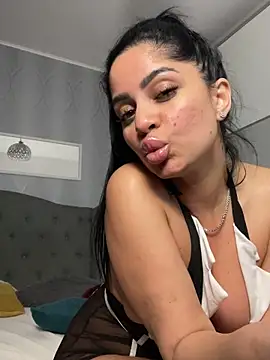 _adelle Adlı Modelin Web Kamerası Şovu