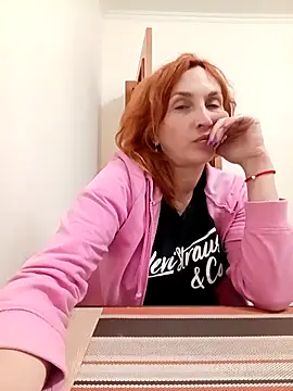 دردشة MssAngela الجنسية المباشرة