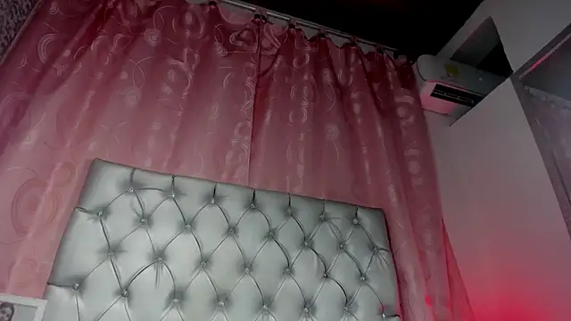 Czat XXX na żywo – zoe_tamara