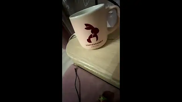 Chatroom XXX en direct de CamieCarstens