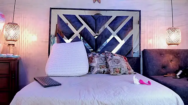 annie_vega17_ Chat XXX live