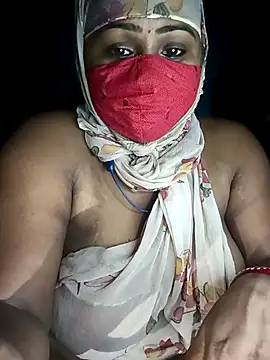 Hotty-Kobita-Vabi: διαδικτυακό σόου στην κάμερα