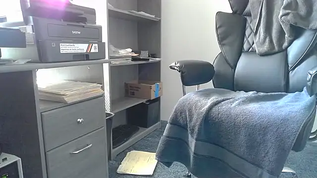 TrevorSteele: онлайн-секс-чат