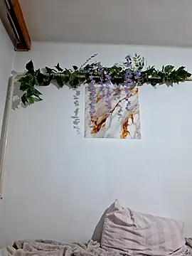 Chat +18 de Nika_aa ao vivo