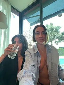 Show modela italianPassion na web-kameri