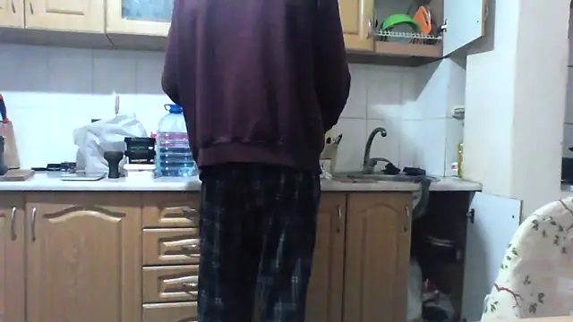 Show modela KaelNox na web-kameri